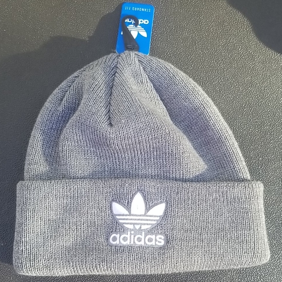 trefoil beanie